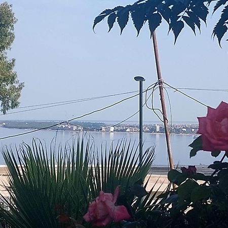Redsun Apartment Vlorë Esterno foto